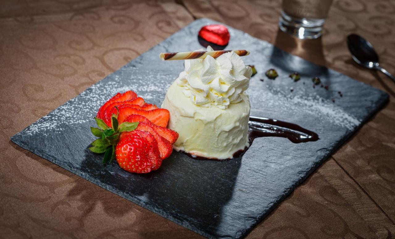 Relais Bayard Hotel Leuk Ngoại thất bức ảnh