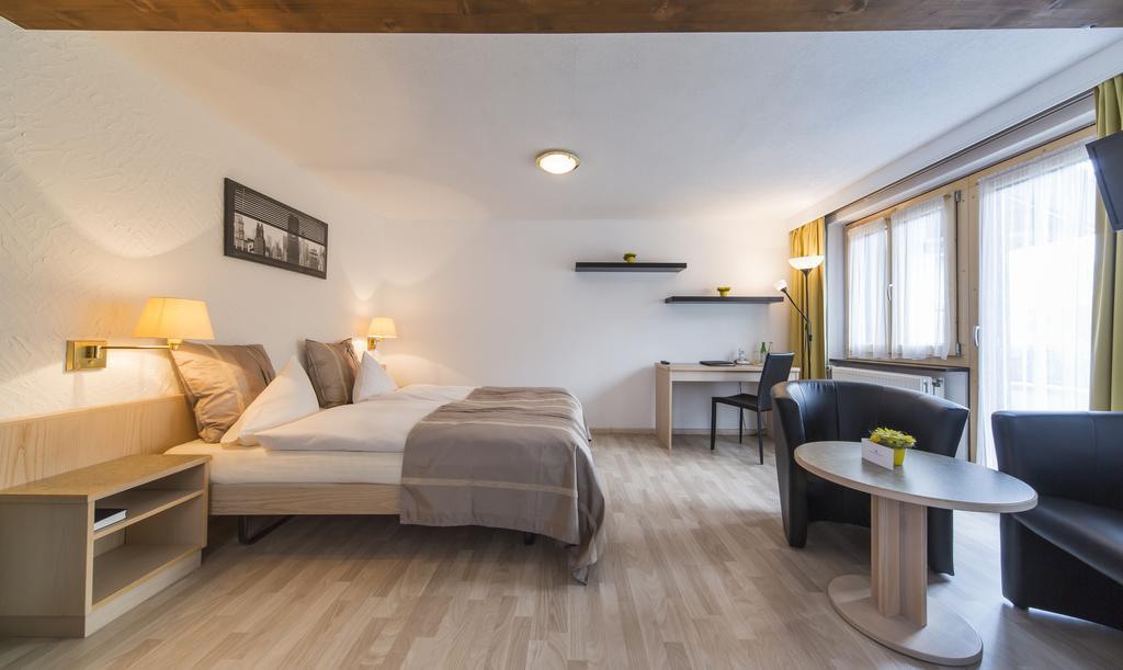 Relais Bayard Hotel Leuk Phòng bức ảnh
